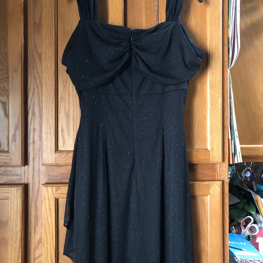 Alex Evenings Elegant Black Sleeveless Maxi Dress - Picture 12 of 16